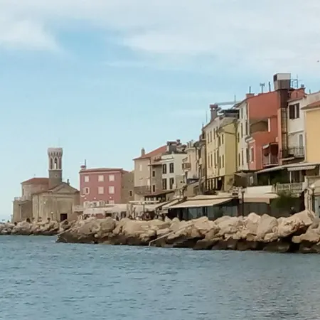 Cozy Renovated Place In The City Centre * Piran